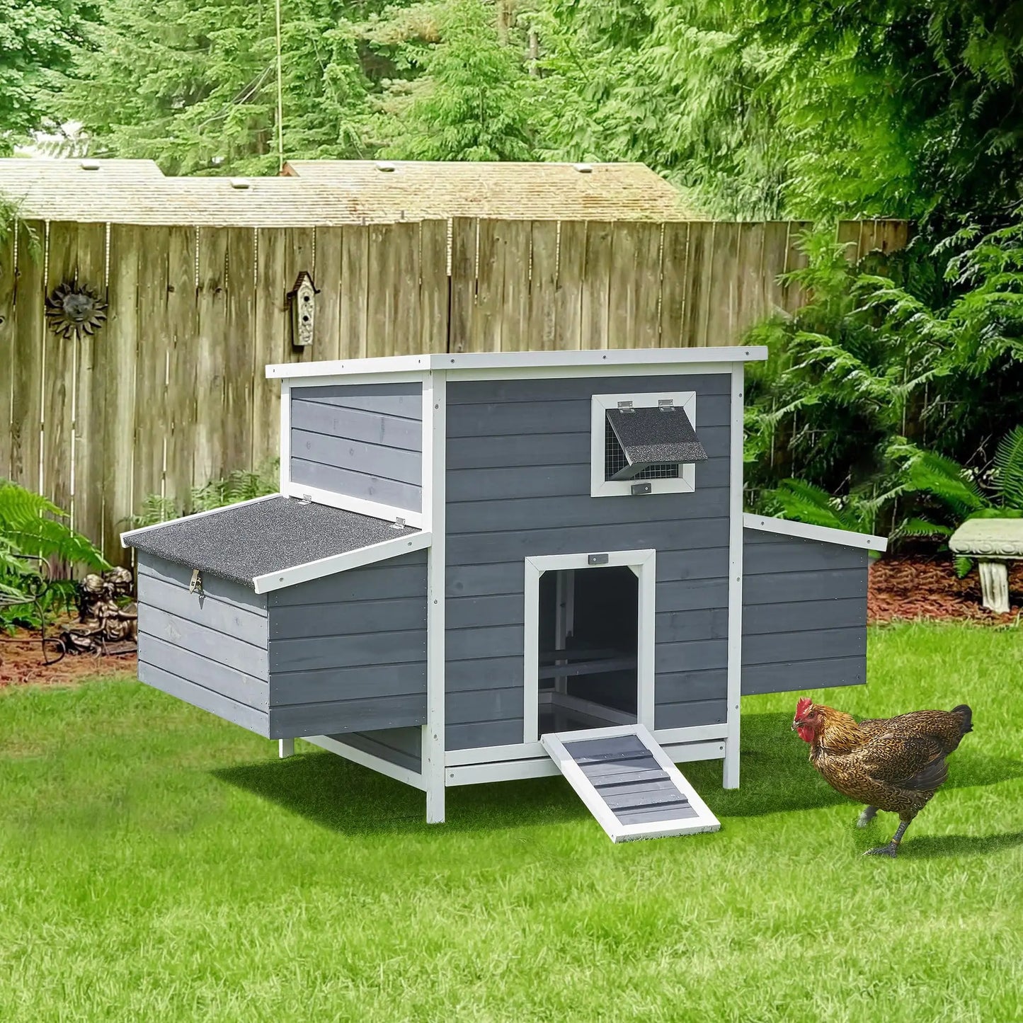 Outdoor Chicken Coop For Four Chickens With Waterproof Roof
