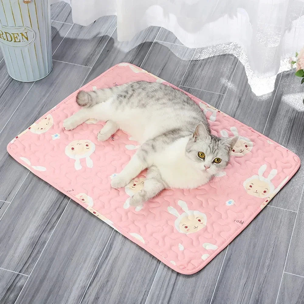 Cooling Pet Bed Mat Ice Silk Moisture Proof For Pets